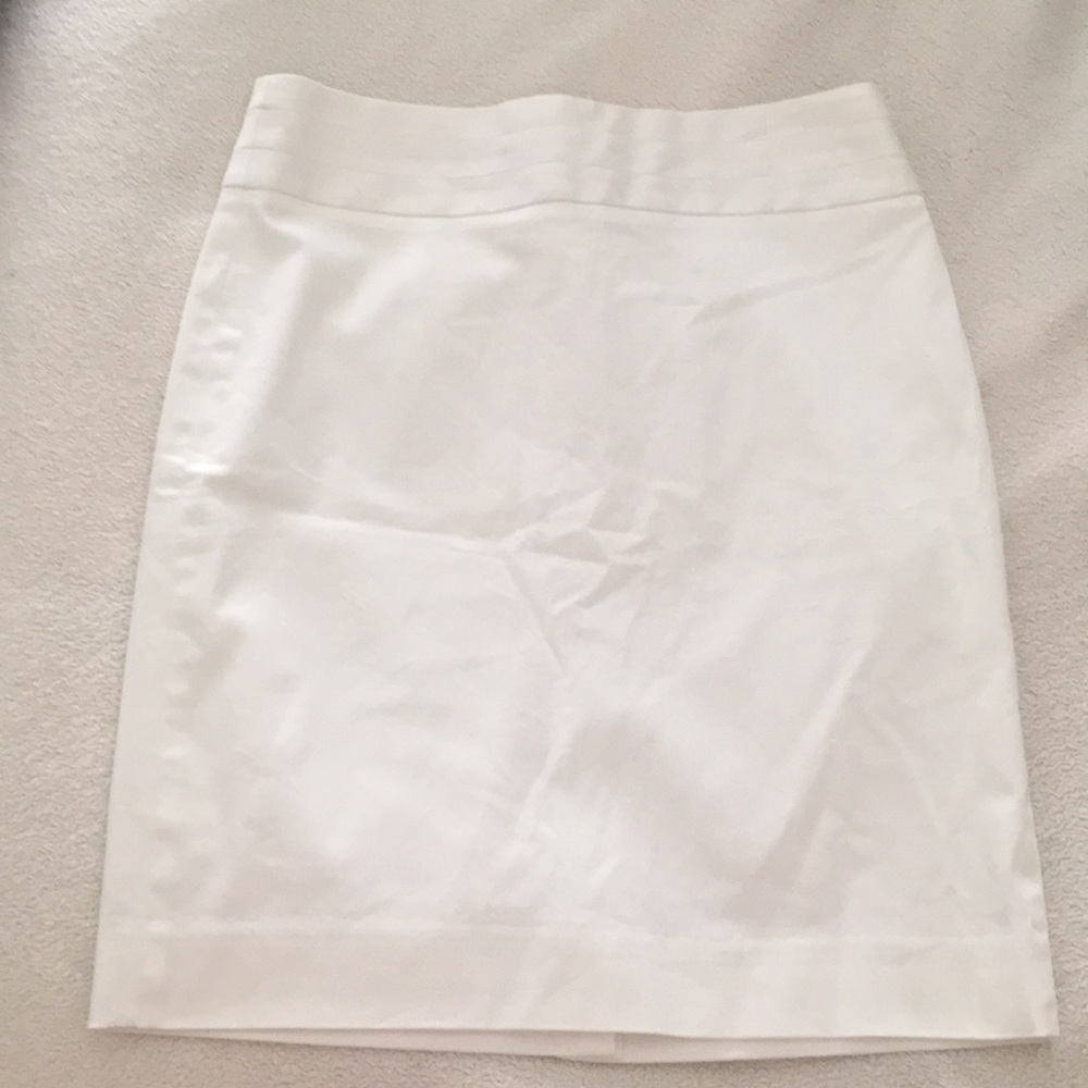 Banana Republic White Pencil Skirt